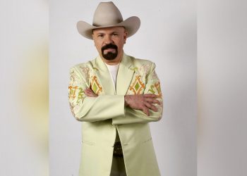 Músico regiomontano José Luis Ayala muere por COVID-19