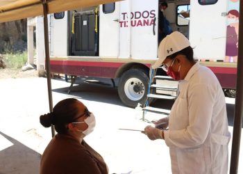 Tijuana: Municipio lleva programa servicio médicos a la colonia Pedregal de Santa Julia