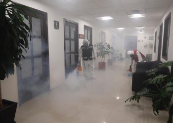 Diputados y Mesa directiva alistan sana distancia para sesion del 31 de agosto