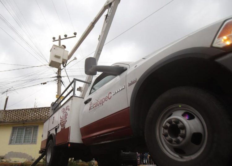 Ecatepec instalará luminarias
