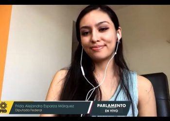 Frida Alejandra campañas estafa vacunas COVID-19