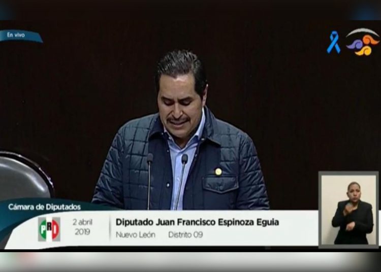 Juan Francisco Espinoza pide que las sesiones de Congreso general duren mas
