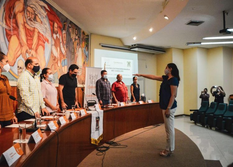 Leoncio Moran y cabildo designan nueva secretaria del Ayuntamiento de Colima