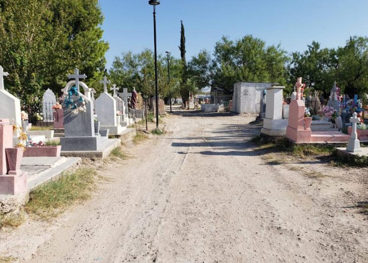 Piedras negras evalua construir panteón ante saturación