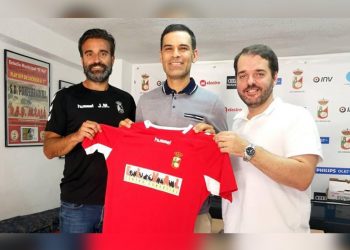 Zamorano Rafa Márquez inicia su carrera como DT en España