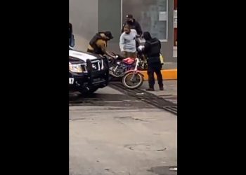 Suspenden a policía municipal que “sembró” droga en Martínez de la Torre