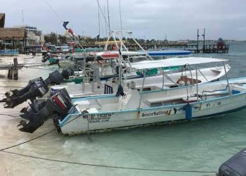 Isla Mujeres hace cambio de capitanía en puerto