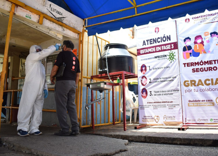 Coatzacoalcos mantiene filtros Sanitarios