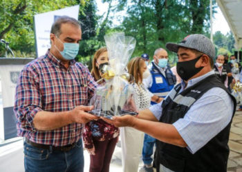 Jorge Salum entrego reconocimiento a los trabajadores de barrido manual