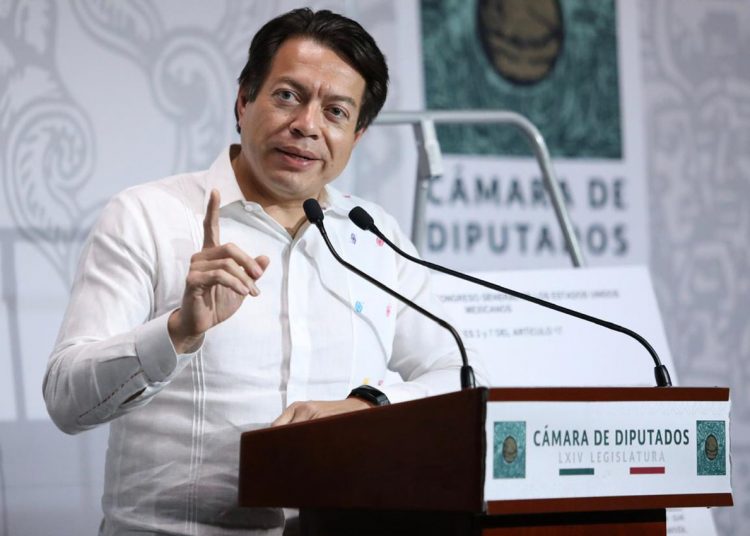 Mario Delgado iniciara con la junta de firmas para enjuiciar expresidentes