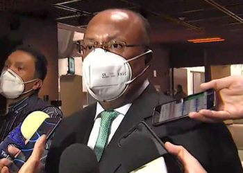 René Juárez pide se aseguren los recursos para vacuna de COVID-19