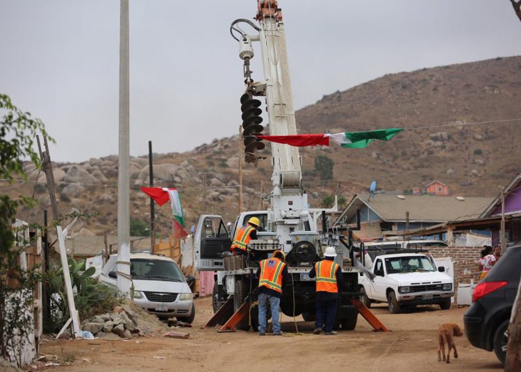 Obras de electrificación en ejido Ojo de Agua beneficiarán a tijuanenses