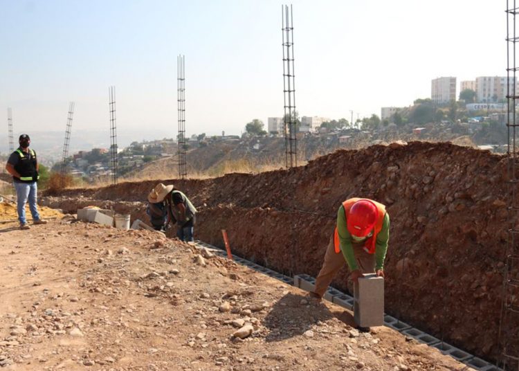 Obras beneficiarán a colonos de Sánchez Taboada