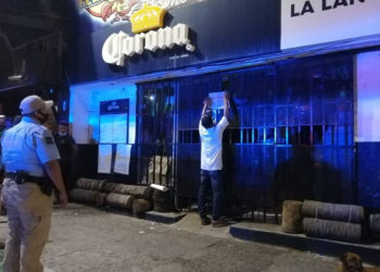 Después de operativo se clausuraron 7 bares de Acapulco