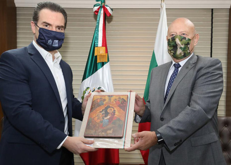 Monterrey firma con Bulgaria hermanamiento económico