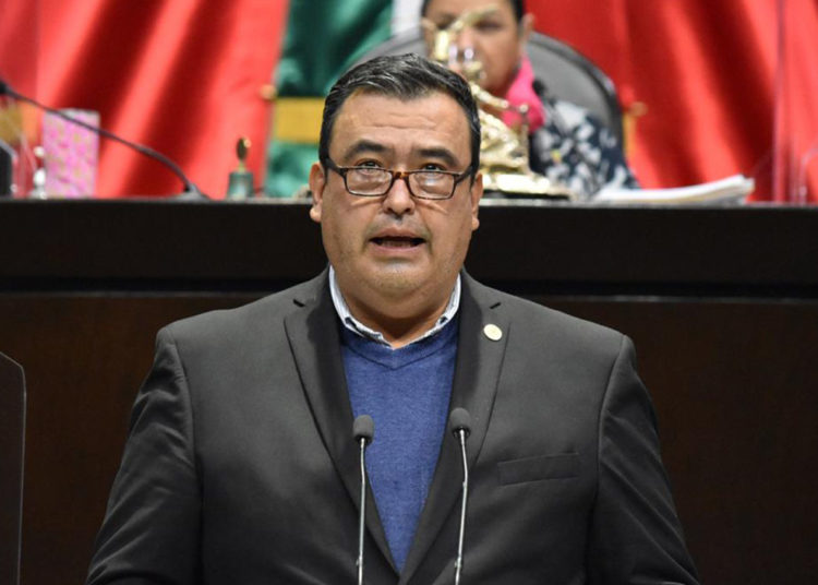 diputado propone que padres de niños con cáncer sean beneficiarios de programas sociales