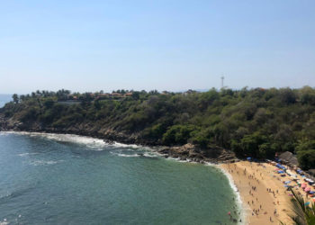 Puerto Escondido cierra playas de nuevo