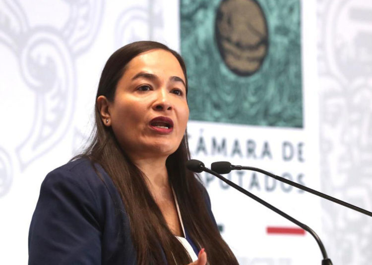 Pide Verónica Juárez se apruebe ley olimpia