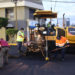 Arturo González supervisa obras de pavimentación en colonia marrón