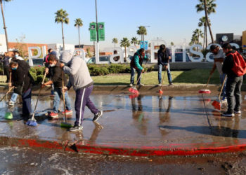 Ayuntamiento realiza limpieza en espacis públicos