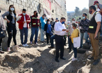 Gonzalez Cruz encabeza retiro de basura en Murua Oriente