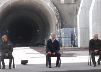 Tren y aeropuerto traerán desarrollo al Edomex: Del Mazo