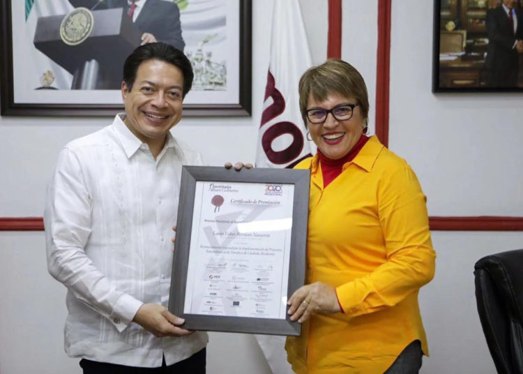 Se reúne Laura Beristain con Mario Delgado en Quintana Roo