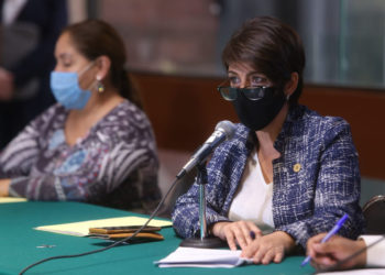 Mónica Almeida señala a las dependencias de gobierno de corrupción