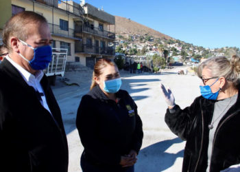 Arturo-González-Tijuana-Pavimentación
