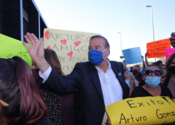 Arturo González, listo para registrarse rumbo a la candidatura de Morena a BC