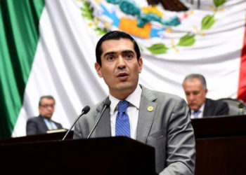 Rigoberto-Mares-Sospecha-Vacuna-COVID-19