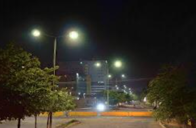 Culiacán instala más 7 mil luminarias en la ciudad