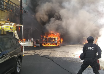 Se incendia pipa de gas en la Venustiano Carranza