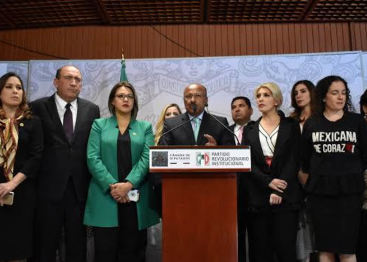 Cuestiona PRI recursos para compra de vacuna Covid