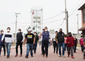 Internet gratuito en parques, deportivos y mercados con fibra óptica