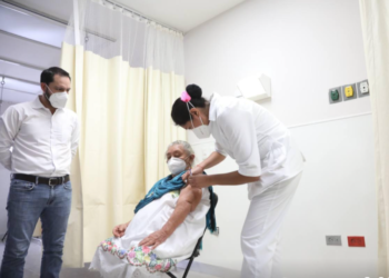 Yucatán, Tabasco y Campeche comienzan aplicación de vacuna anti Covid