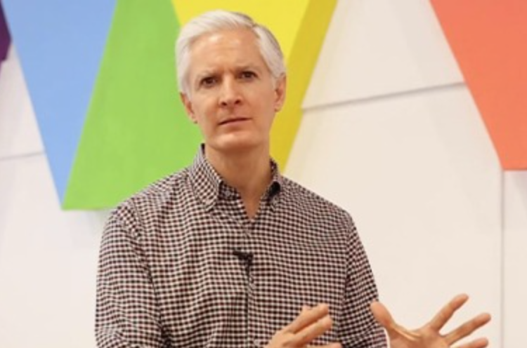 Avanza con éxito vacunación a adultos mayores en el Estado de México