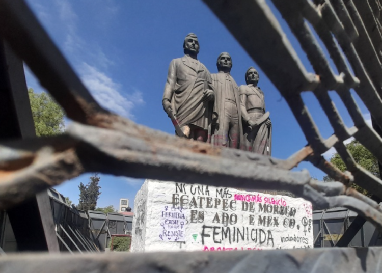 Ecatepec se solidariza con la lucha de las mujeres pero reprueba vandalismo