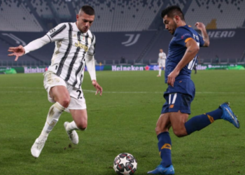 Tecatito Corona y el Porto avanzan en la Champions League
