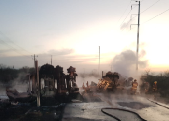 Explosión de pipa en Salinas Victoria, Nuevo León, deja 12 muertos