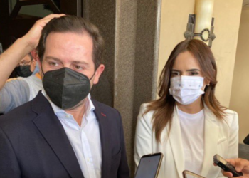 Diputado priista se suma a la campaña de Clara Luz Flores