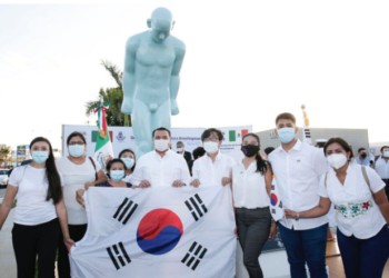 Con estatua “Grettingman”, Corea del Sur estrecha lazos con Mérida
