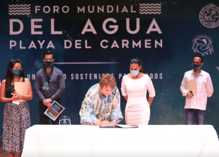 Firma Laura Beristain Navarrete “Carta de Intención de la Tierra”