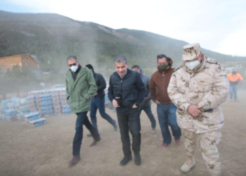 Alista la llegada de dos helicópteros de Semar al combate de incendio en La Pinalosa