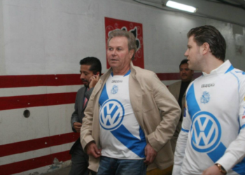 Aplazan nuevamente audiencia de Roberto Henaine