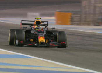 Checo Pérez finaliza quinto en debut con Red Bull en el GP de Bahrein