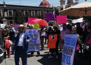 Diputado 4Tmachista le resta importancia a marcha por el #8M