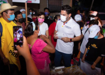 Christian Castro propone descuentos del 50% en luz, Internet y gas en Campeche