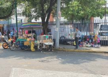 Alcaldía Tlalpan promete ordenar comercio ambulante