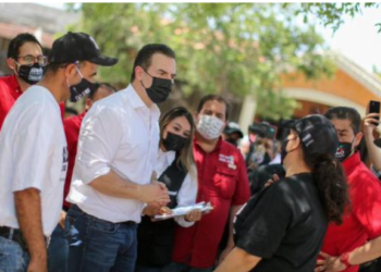 Adrián de la Garza va por un transporte público eficiente